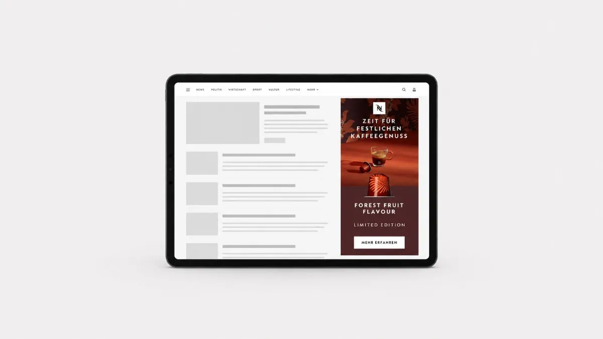 Nespresso Festive 2021 campaign poster. HTML5 banners produced by our team, original German-language creative